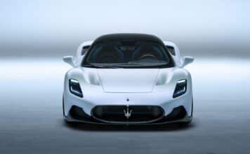 Maserati MC20 Folgore