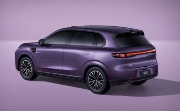 Leapmotor B10